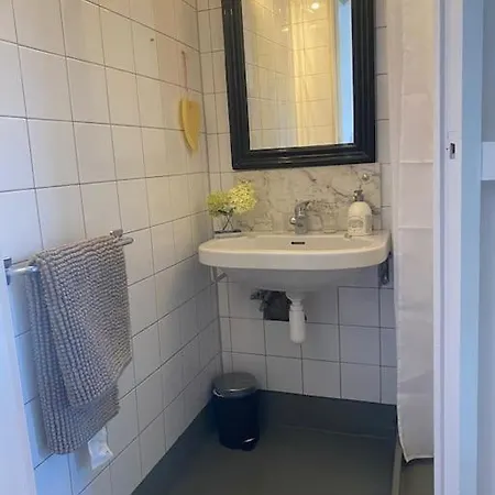 Ferienhaus Characteristic Two Bedroom Edam